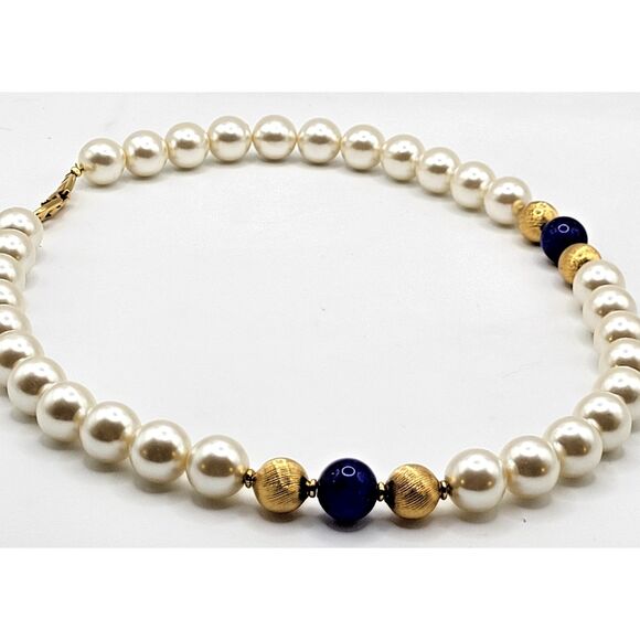 Retro 1980s Napier Pearl & Navy Acrylic Beaded Necklace Signed 18.5in - Picture 2 of 6
